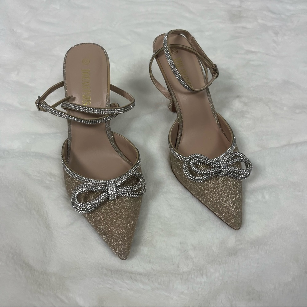 DREAM PAIRS GOLD GLITTER HEELS WITH CRYSTAL BOW SIZE 8.5 - Picture 16 of 16